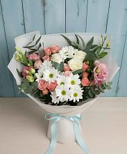 Букет цветов из:  Розы, Лизиантусы и Хризантемы в Пелагиаде