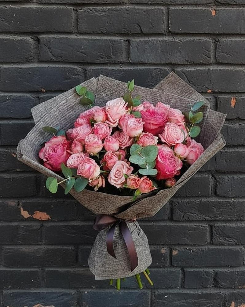 Букет цветов из: Розы в Пелагиаде