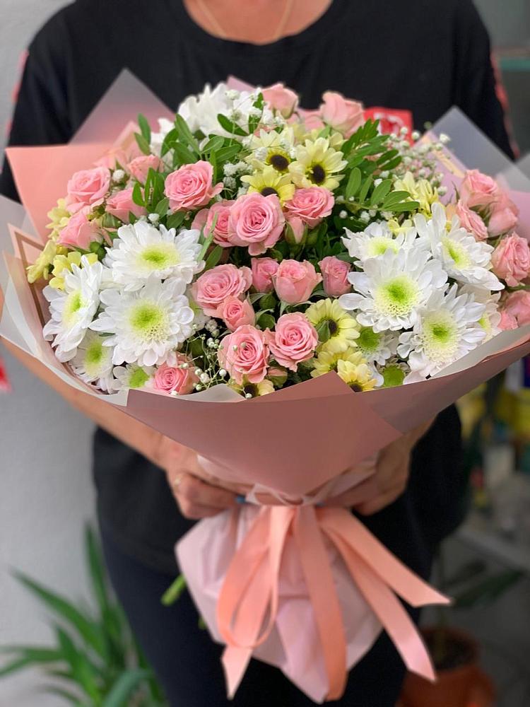 Букет цветов из: Розы и Хризантемы в Пелагиаде