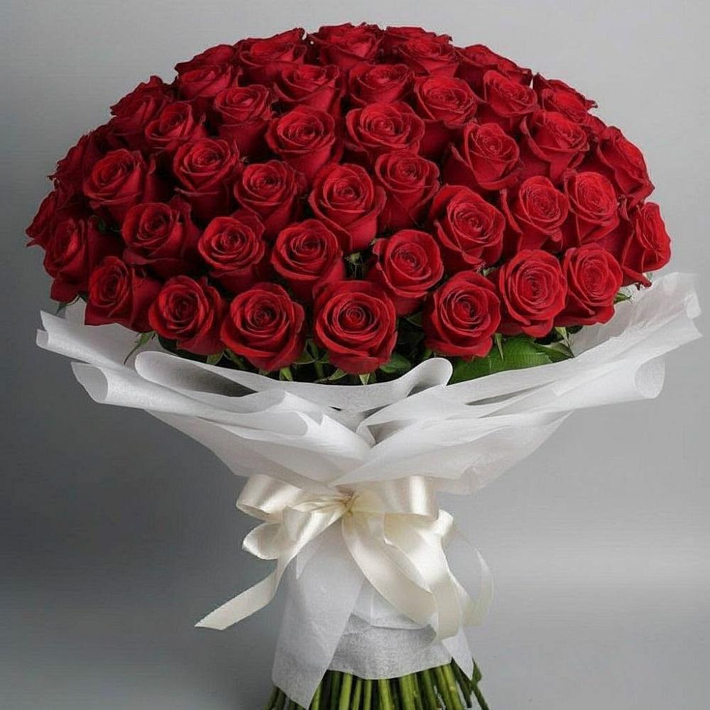 Букет 101 Красная роза Блэк Мэджик в Пелагиаде