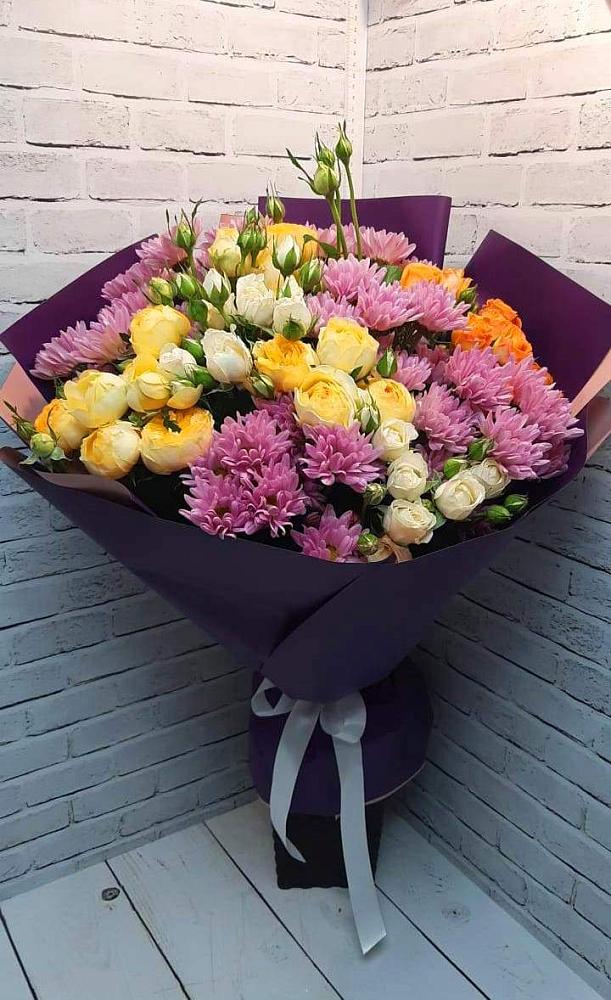 Букет цветов из: Хризантемы и Розы в Пелагиаде
