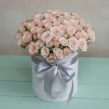 Цветочная композиция из Розы в шляпной коробке в Пелагиаде