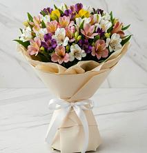 Букет цветов из:  Альстромерии в Пелагиаде