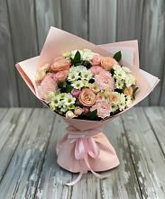 Букет цветов из:  Гвоздики, Розы и Хризантемы в Пелагиаде