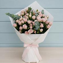 Букет цветов из:  Розы #REPLACE_PRED# Пелагиаде
