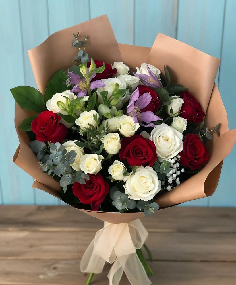 Букет цветов из: Розы и Альстромерии в Пелагиаде