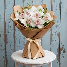 Букет цветов из:  Орхидеи и Розы в Пелагиаде