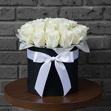 Цветочная композиция из Розы в шляпной коробке в Пелагиаде